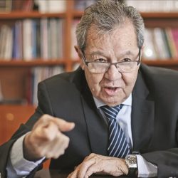 Reforma energética de AMLO podría incumplir acuerdos internacionales: Muñoz Ledo