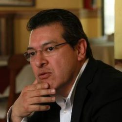 Se adhiere gobernador de Tlaxcala al acuerdo nacional por la democracia