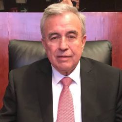 Rubén Rocha se registra como candidato para Morena en Sinaloa